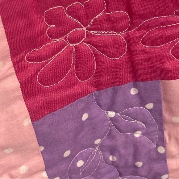 Handmade NWT pink, purple Forrest animal baby or lap quilt size 49” X 40” - Picture 15 of 16